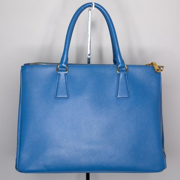 Prada Medium Saffiano Double Zip Galleria - Picture 2 of 8